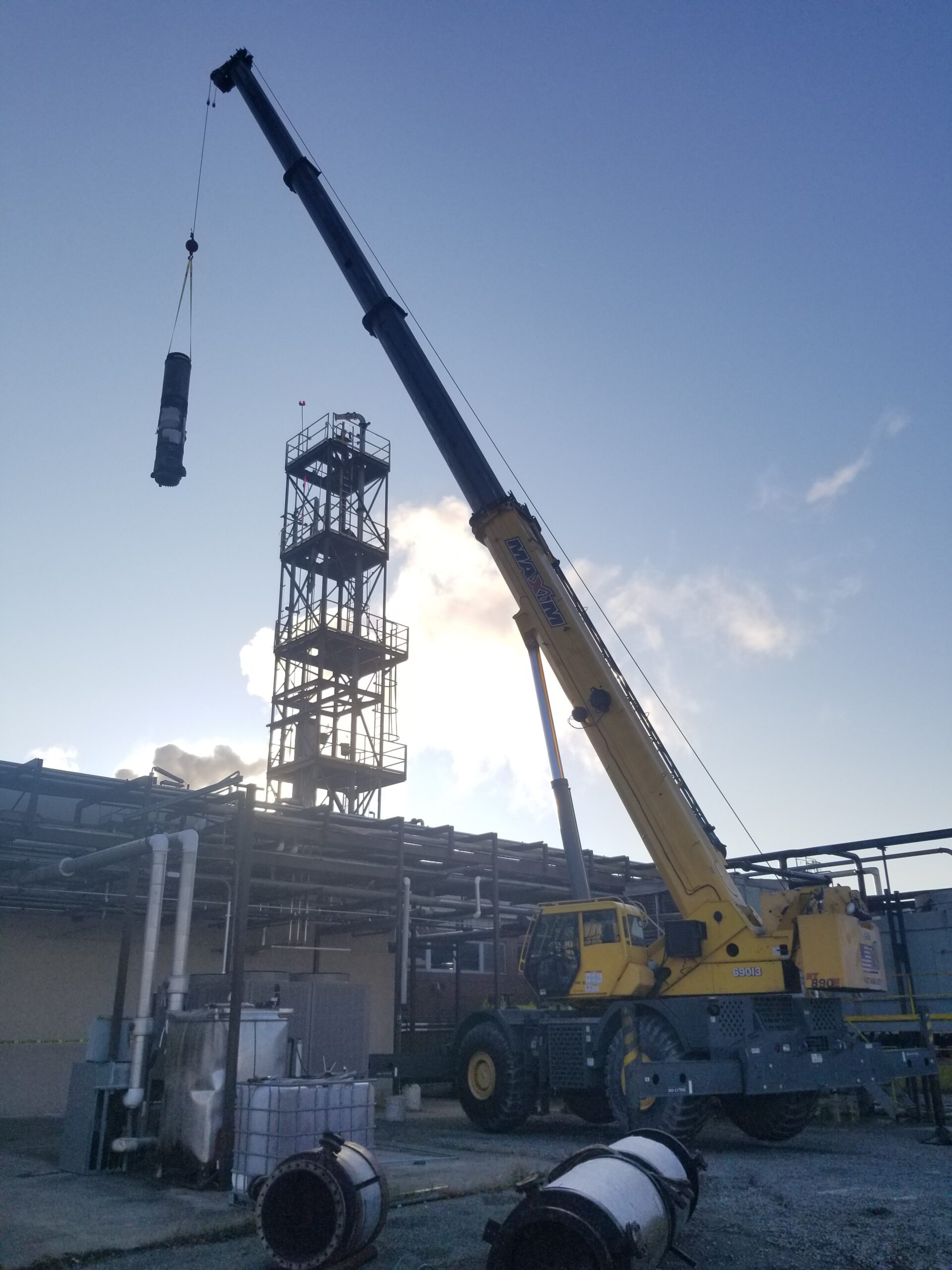 Crane & Distillation Column